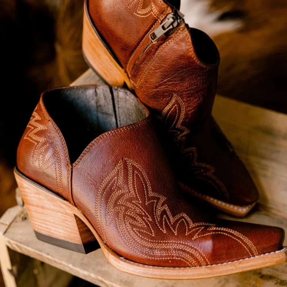 Brand New w/ Tags Ariat Jolene Snip-Toe Ankle Boot [Sedona] - Picture 3 of 11